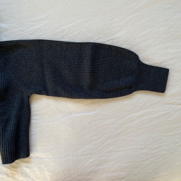 Aritzia Wilfred⎜REBECCA TURTLENECK⎜HEATHER PEPPERCORN GREY - Picture 10 of 16